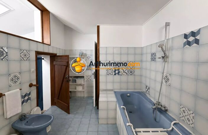 Maison – 173m² – Terrain 1074m² – Hangar - DPE D — photo 3