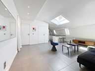 NICE - HYPER CENTRE - 2 P DERNIER ETAGE — photo 3