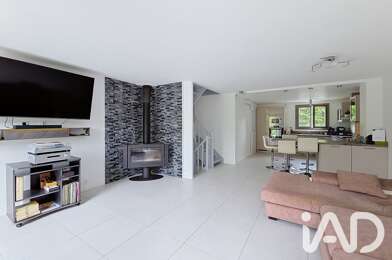 Maison 6 pièces 374000 €