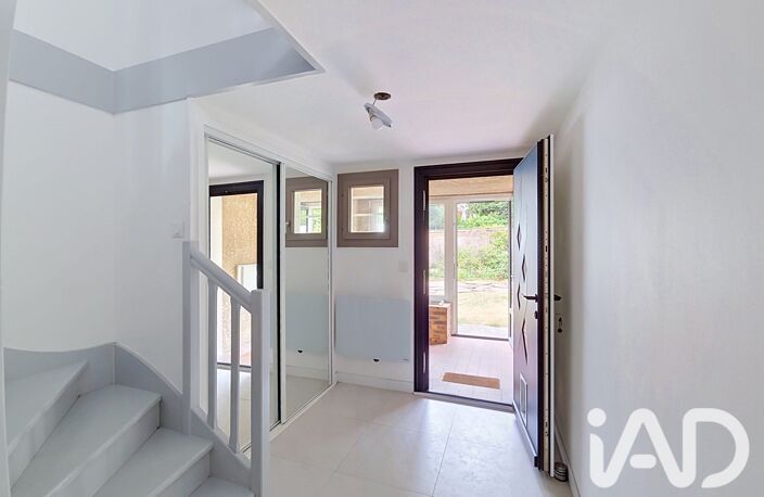 Vente Maison/villa 6 pièces — photo 2