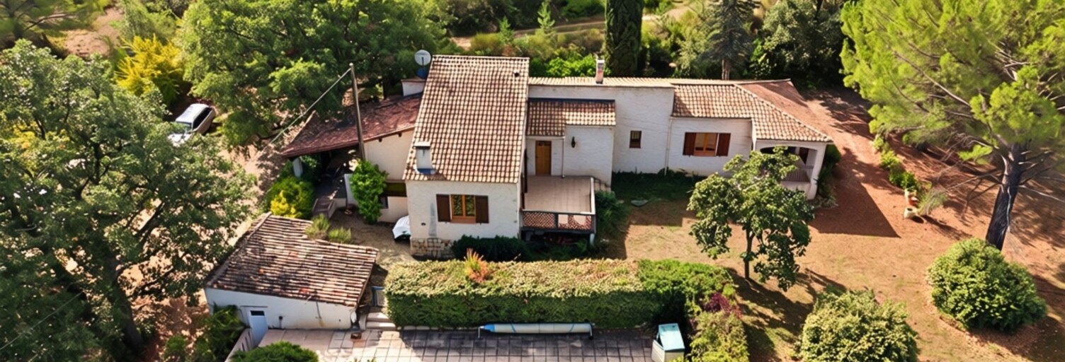 Maison 7 Pièces 205 m² à vendre à Allemagne-en-Provence (04500)