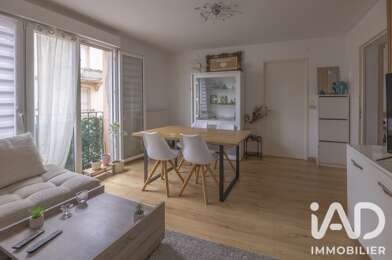 Appartement 3 pièces 135000 €