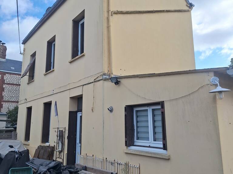 Vente Maison/villa 5 pièces — photo 1