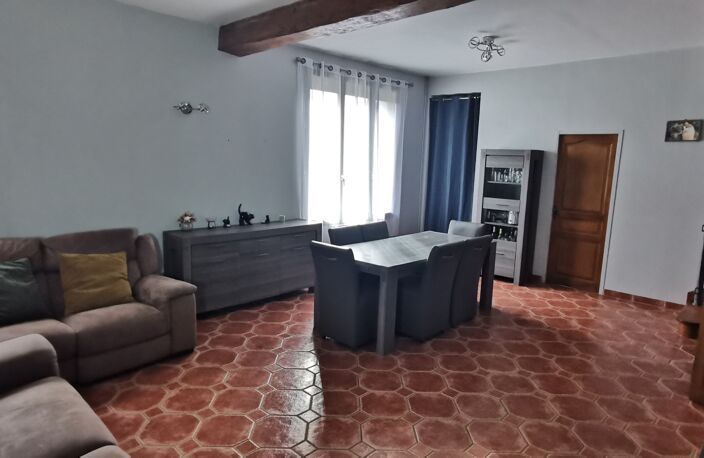 Vente Maison de village 5 pièces — photo 4