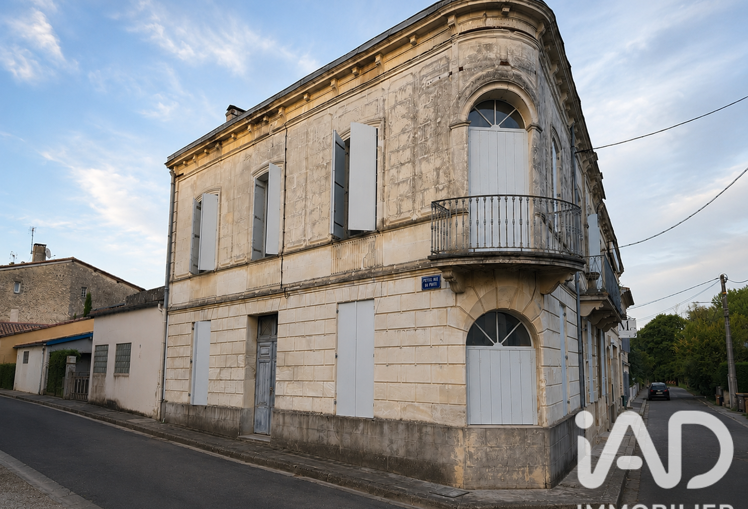 Vente Maison/villa 8 pièces — photo 1