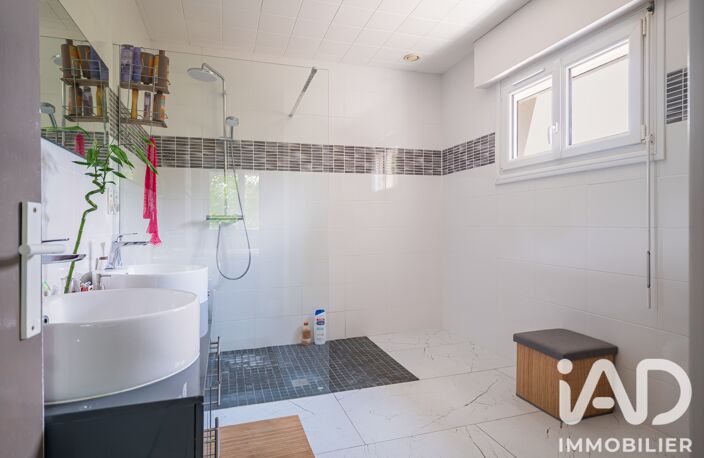 Vente Maison/villa 10 pièces — photo 4