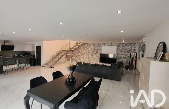 Vente Maison/villa 5 pièces — photo 2