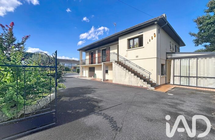 Vente Maison/villa 7 pièces — photo 2