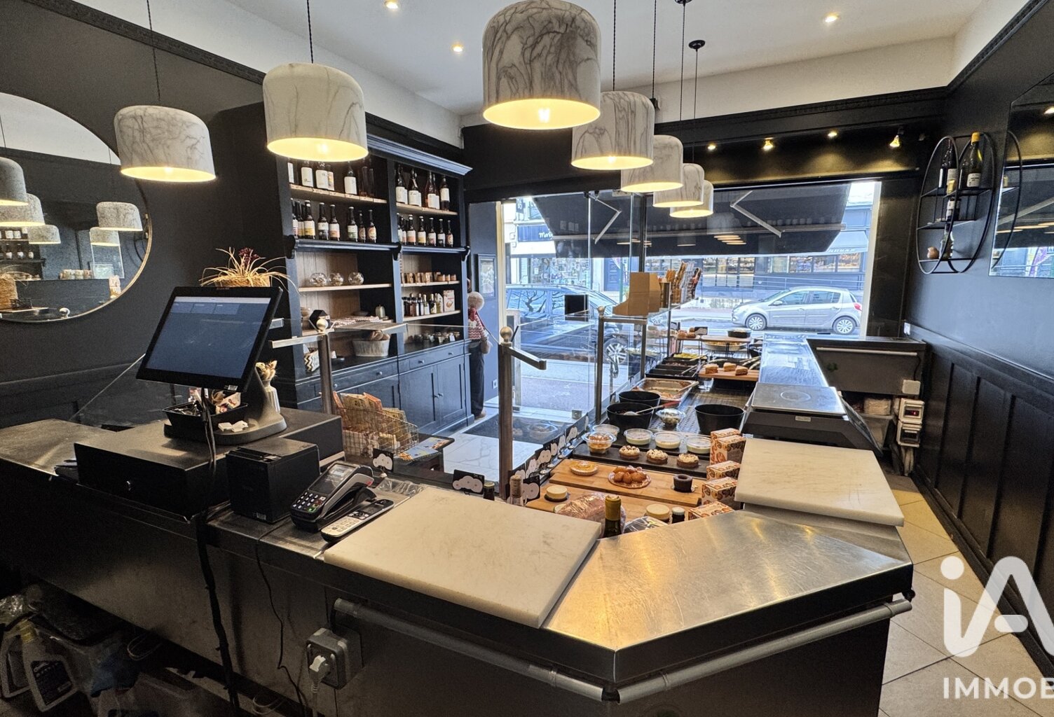 Vente Local commercial 72 m&sup2; — photo 1