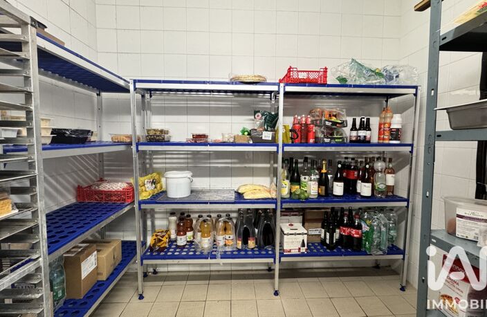 Vente Local commercial 72 m&sup2; — photo 4