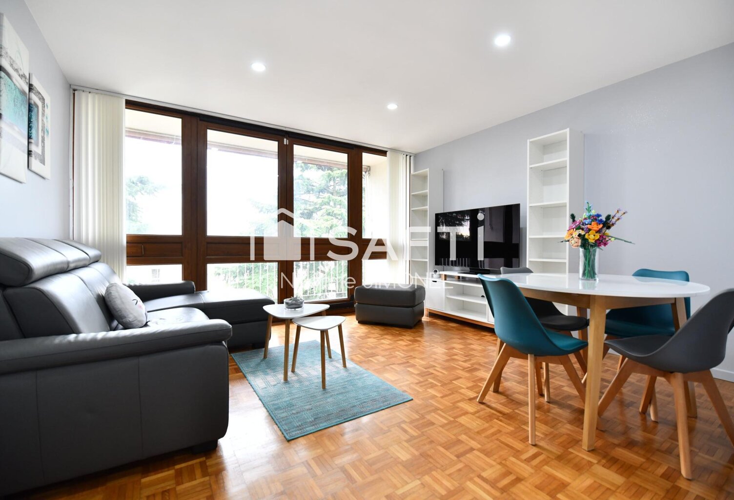 Magnifique appartement de deux pieces dans une résidence recherchée! — photo 1