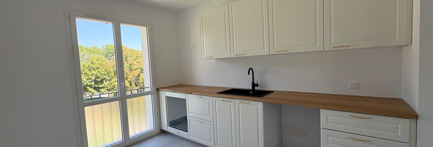 Appartement 5 Pièces 95 m² à vendre à Gréoux-les-Bains (04800)