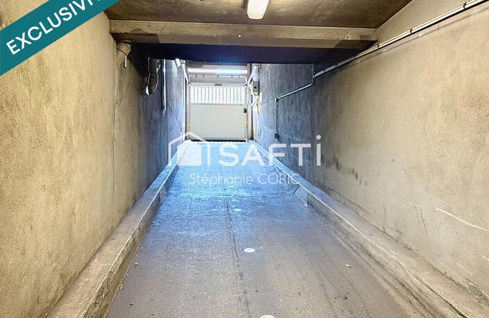 QUARTIER DU POINT DU JOUR - PLACE DE STATIONNEMENT A VENDRE — photo 2