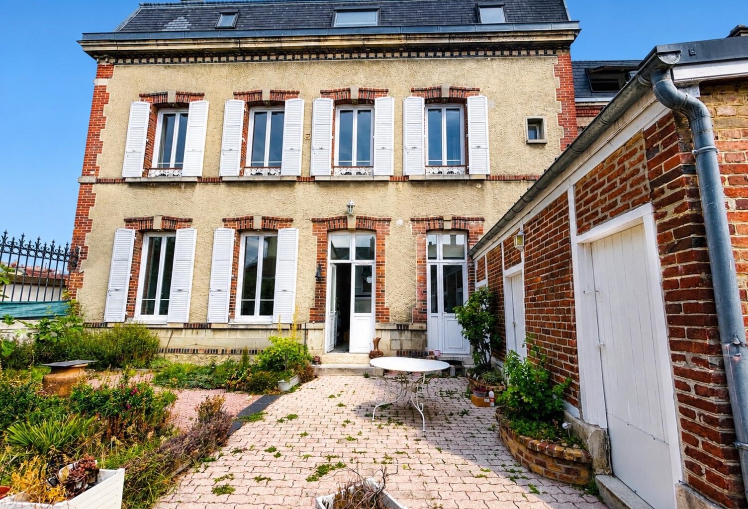 Maison de maître de 330m2 — photo 1