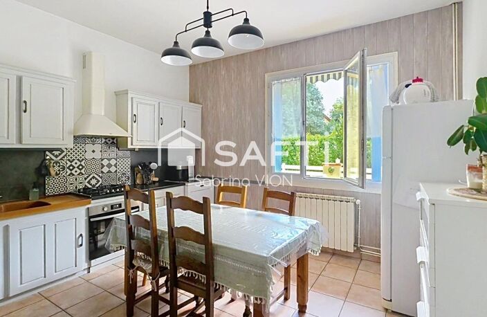 MAISON AVEC JARDIN ET GARAGE — photo 2