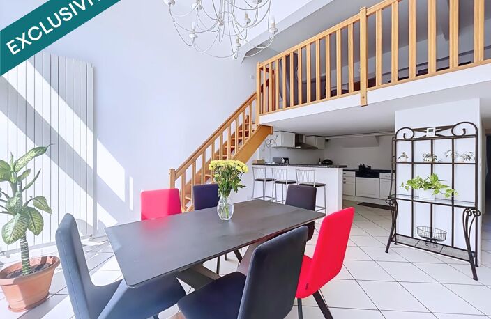 Maison de caractère ou lumière et intimité se rencontrent — photo 2