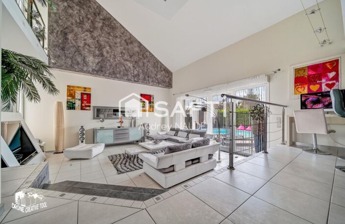 Maison individuelle 223 m² avec piscine chauffée — photo 2