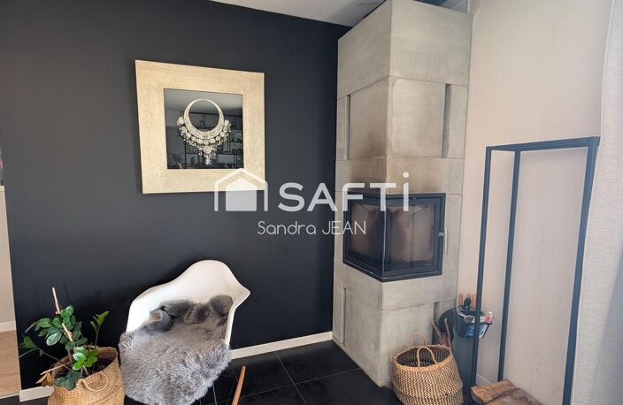 Maison contemporaine de plain-pied avec piscine — photo 3