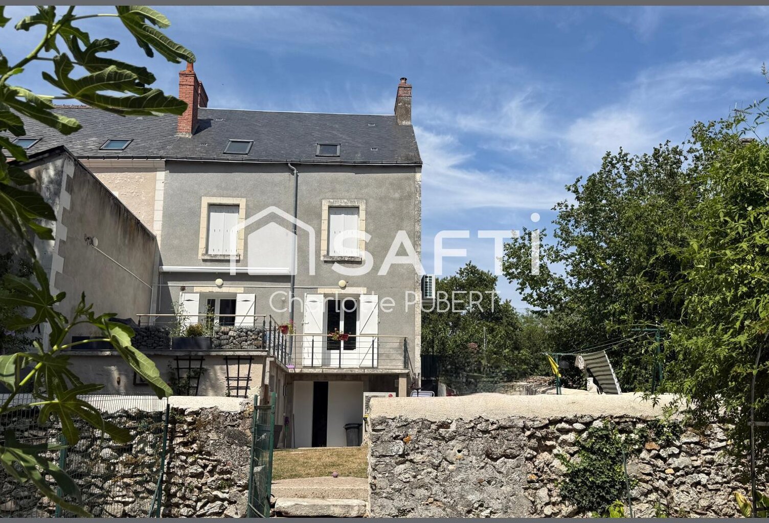 Maison de bourg 3 chambres, combles amenageables, studio et jardin — photo 1