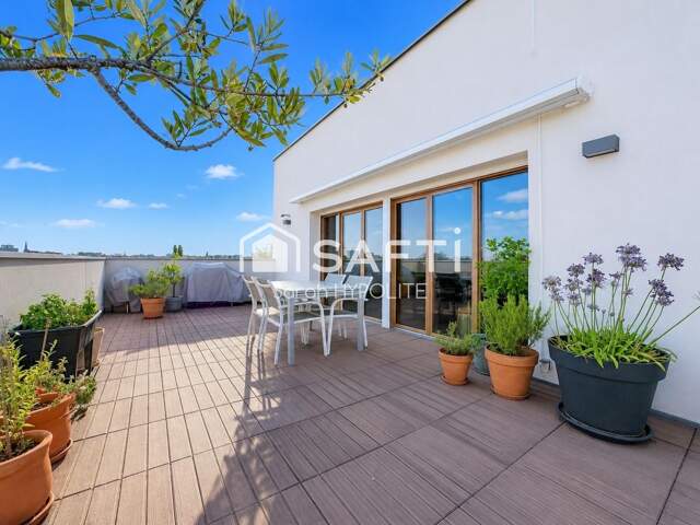Appartement de 100 m2 avec terrasse de 49 m2 sans vis-à-vis — photo du bien