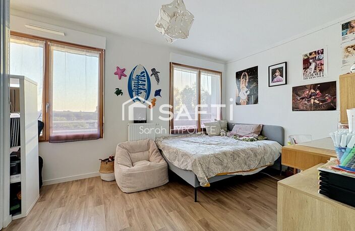 Appartement de 100 m2 avec terrasse de 49 m2 sans vis-à-vis — photo 5