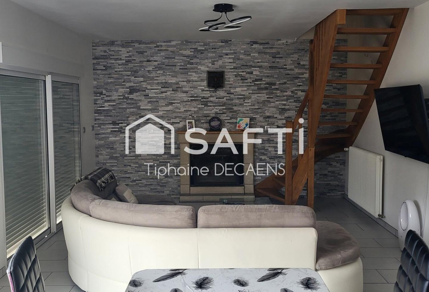 Maison 130m2, double garage, dépendance, piscine, puits, 3 chambres — photo 1