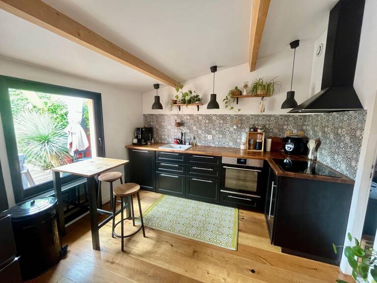 Echoppe en pierre T4 3 chambres — photo 1