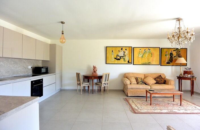En Exclusivité:  Appartement de type 3 avec terrasse jardin dans résidence haut de gamme avec piscine — photo 4