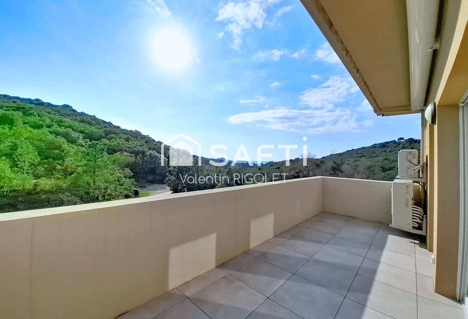 T4 Raffiné 81m²,Vue mer,Traversant,Terrasse,Calme. — photo 1
