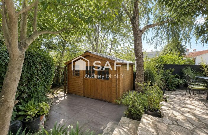 À QUELQUES MINUTES DU CÉLÈBRE VILLAGE MÉDIÉVAL DU CASTELLET, PROFITEZ D'UNE VÉRITABLE VIE DE VILLAGE AVEC COMMERCES À PROXIMITÉ ET LITTORAL — photo 2