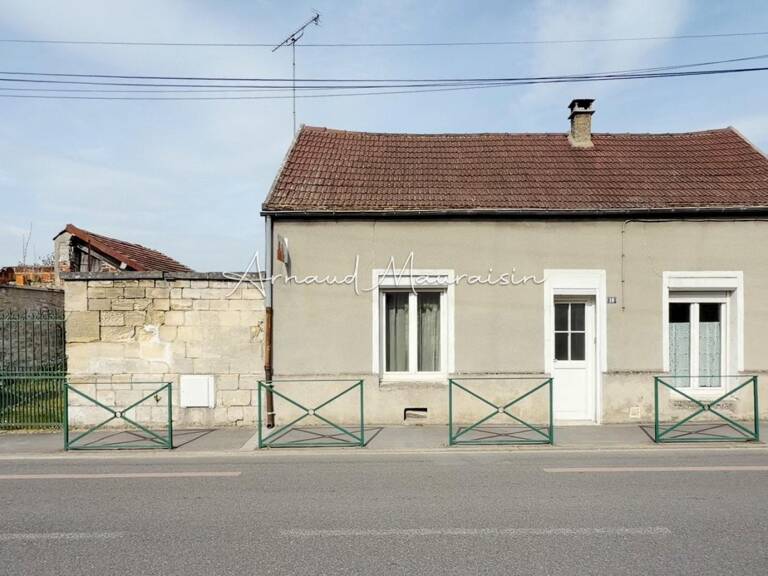 Maison de ville avec jardin et garage — photo 1