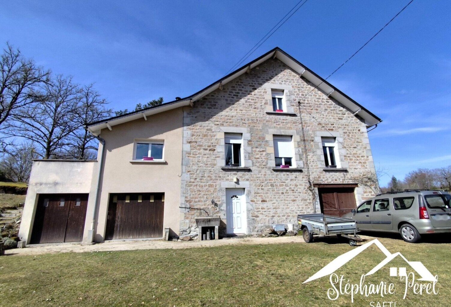 Belle maison en pierre — photo 1