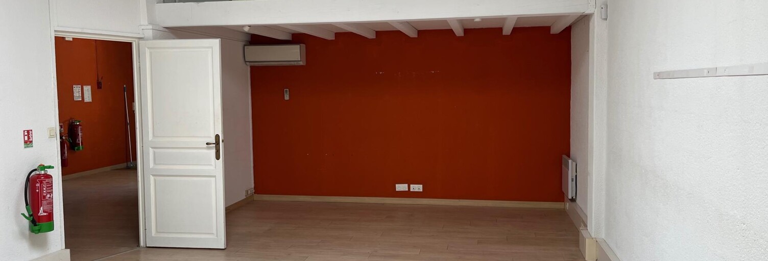 Bureau 4 Pièces 122 m² à louer à Avignon (84000)