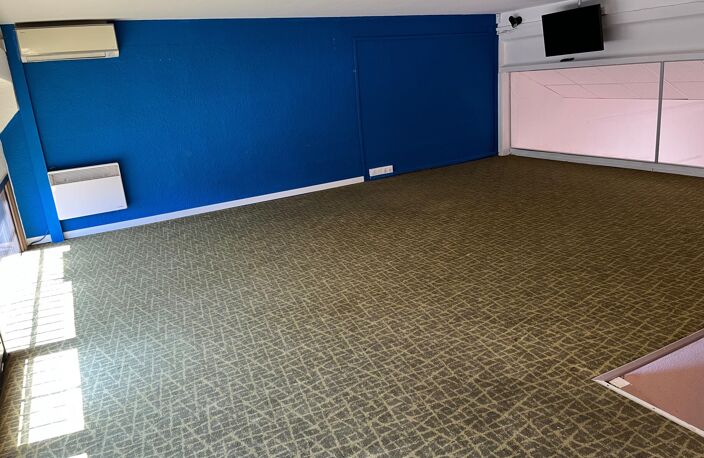 Bureau 122 m2 - Courtine — photo 4