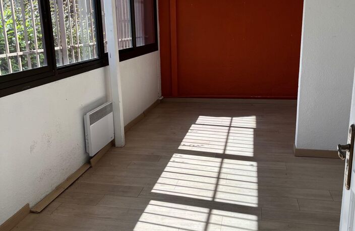 Bureau 122 m2 - Courtine — photo 5