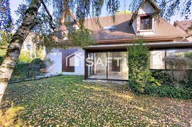 Maison 6 pièces 599000 €