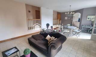 Maison 5 Pièces 143 m² à vendre à Ballans (17160)