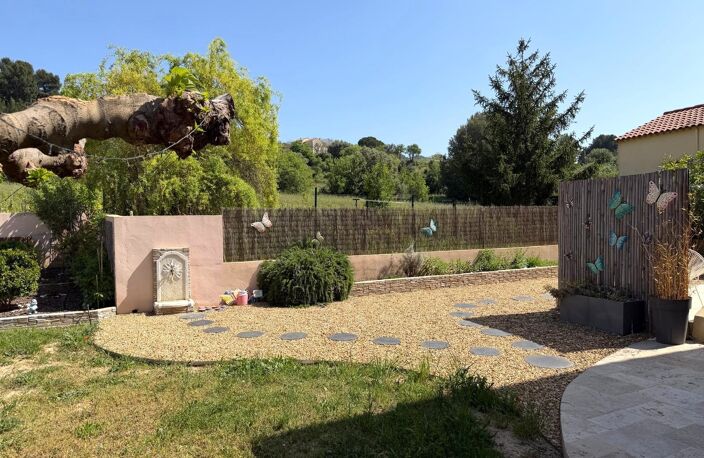 Vente maison 5 pièces 164 m² Saint-Cyr-sur-Mer (83270) — photo 4