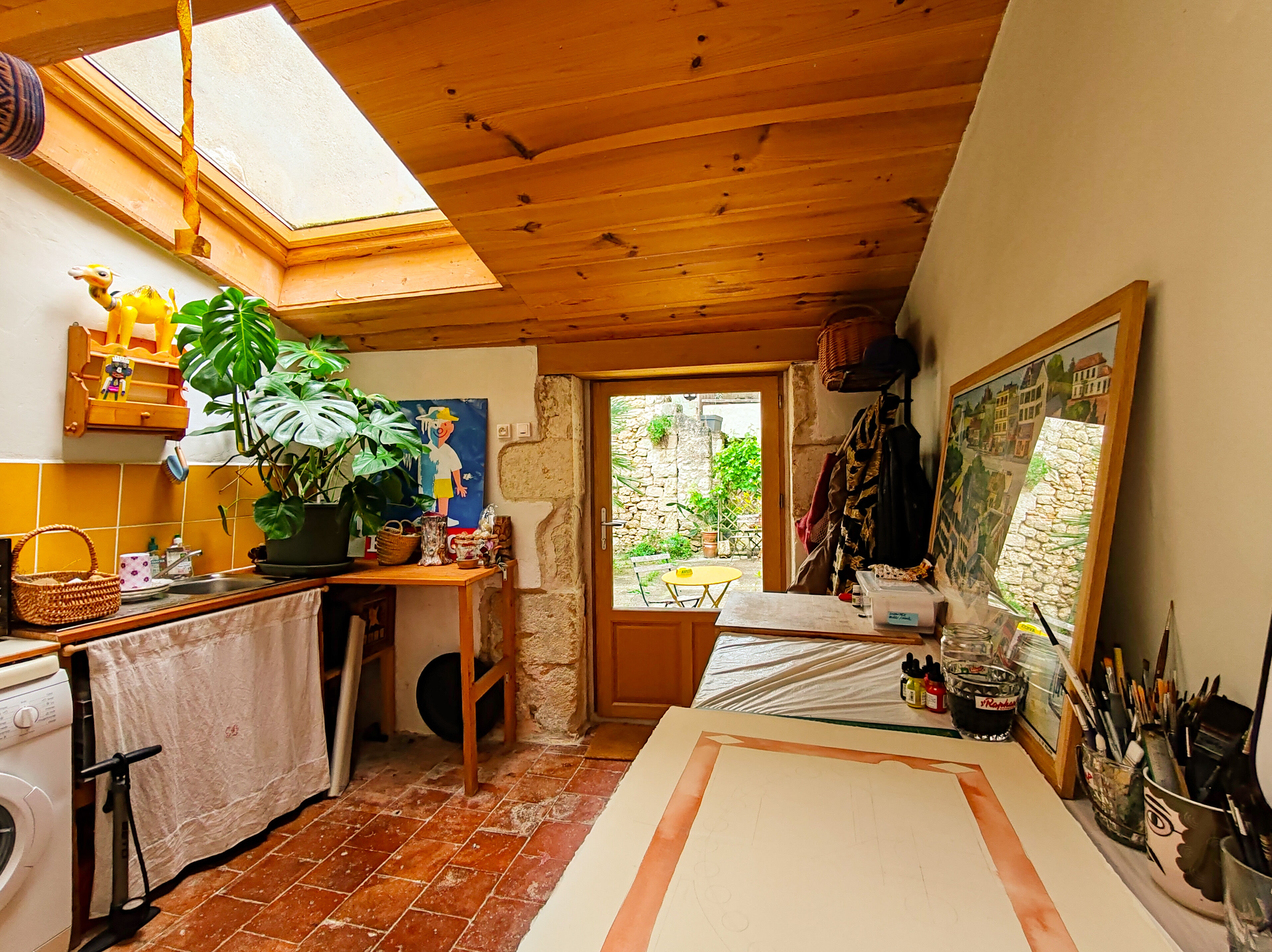 Au cœur de la bastide d’EYMET, Maison En Pierre Ancienne entièrement Rénovée donnant sur une Cour