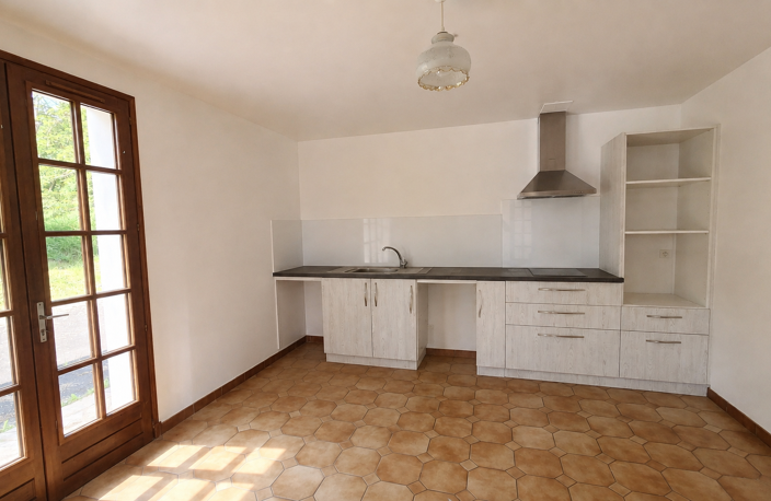 Maison T4 de 115 m2, 3 chambres, jardin et garage, Ordiarp — photo 2