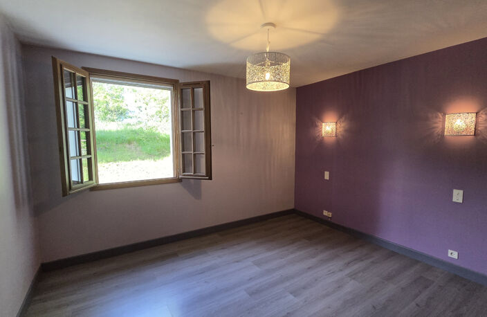 Maison T4 de 115 m2, 3 chambres, jardin et garage, Ordiarp — photo 4