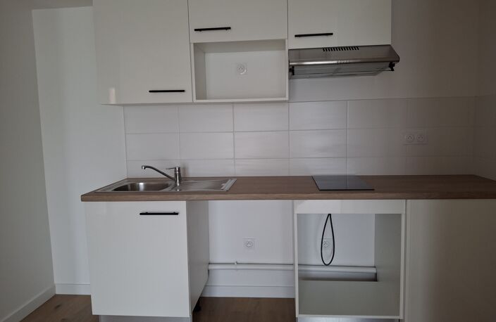 Location appartement 2 pièces 43 m² à Toulouse (31200) — photo 3