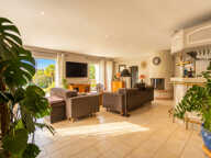 Superbe propriété indépendante de 205 m2 avec piscine sur un — photo 2