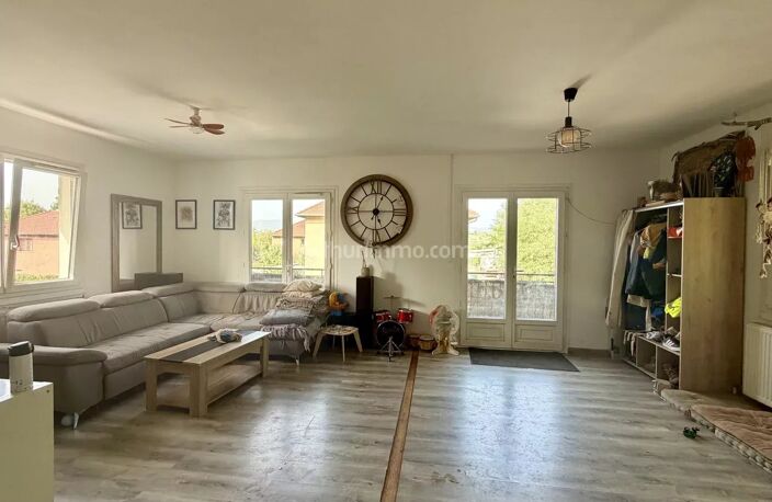 Maison familiale avec terrain clos et arboré de 1256 m², 3 chambres et dépendances — photo 4
