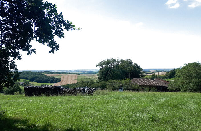 Fermette avec 13.8 ha prairie en bio plusieurs dépendances — photo 4
