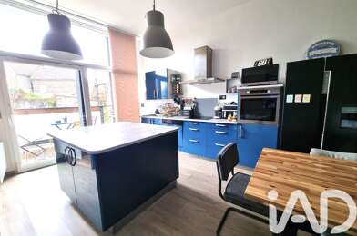 Appartement 6 pièces 230000 €
