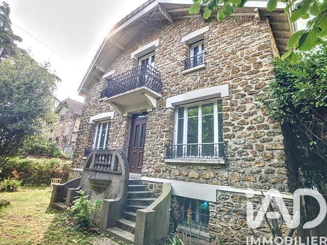 Location Maison traditionnelle 6 pièces — photo du bien
