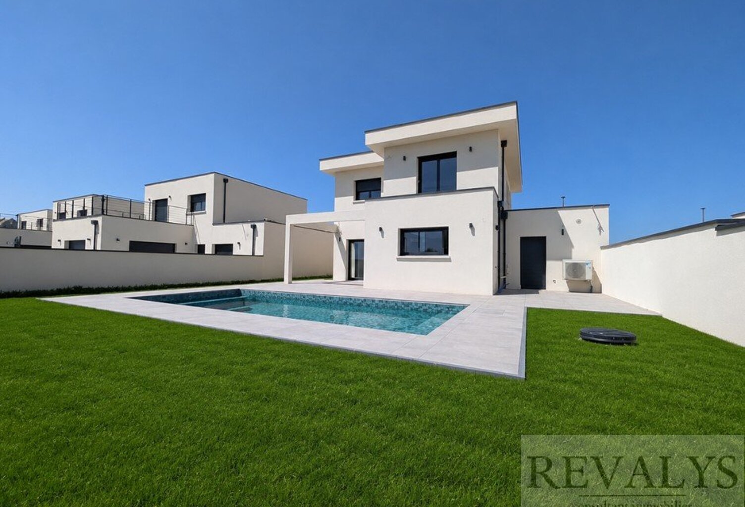 Maison — photo 1