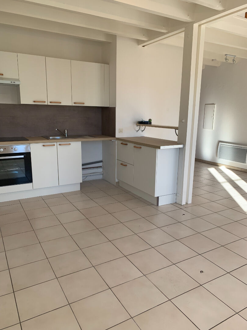 Appartement  T4 à louer Pau 64000