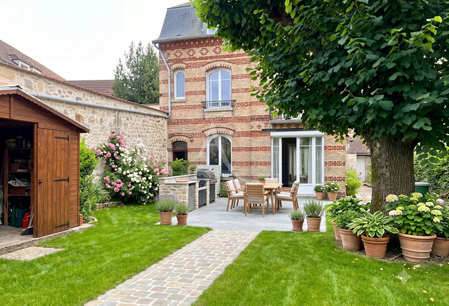 Belle maison familiale de 8 pièces sur jardin arboré ? Emplacement privilégié à Boissy-l'Aillerie — photo 1